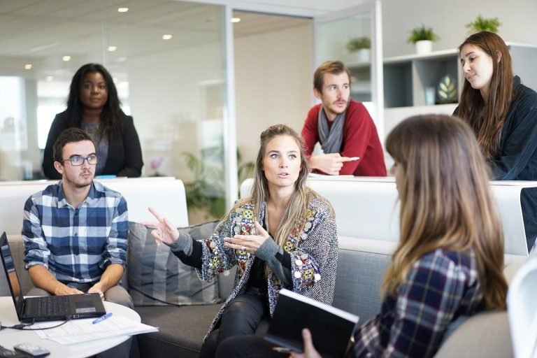 assessment-momento-di-un-colloquio-di-gruppo